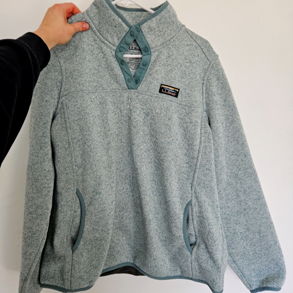 LL Bean, size xl pullover, teal fleece.